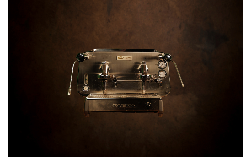 coffe4event_titelbilder-17-faema_e61_vorderseite